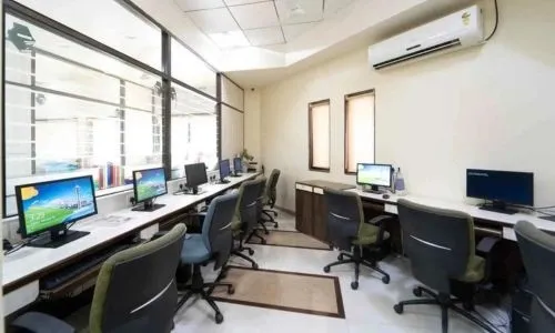 STR Computer Lab